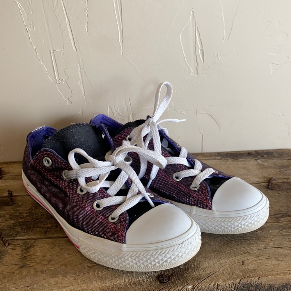 Glittery purple Converse All Star shoes. Junior 2